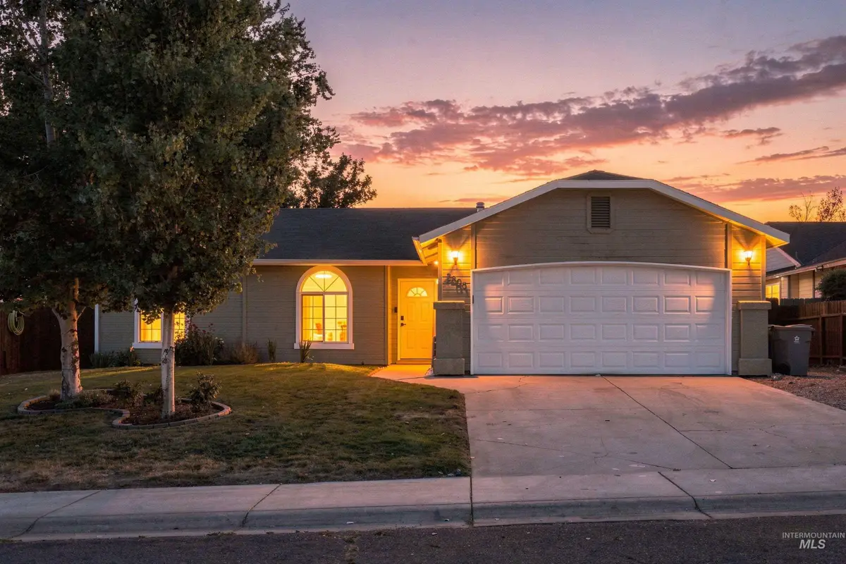 2808 Fox Place, Nampa, ID 83687 - #1