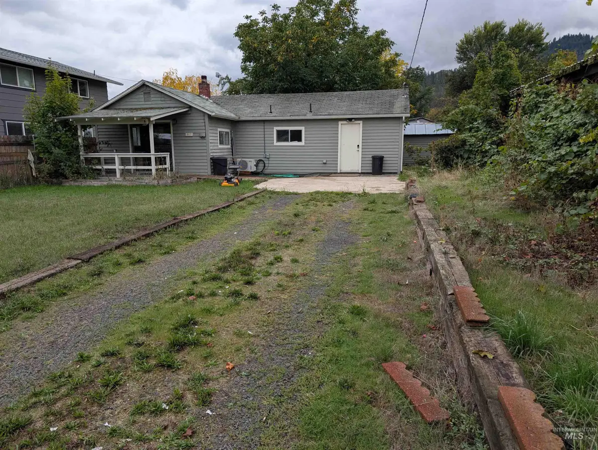 917 Nickel Street, Kamiah, ID 83536 - #1