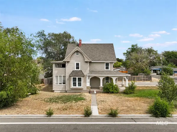 204 Harrison Street, Twin Falls, ID 83301