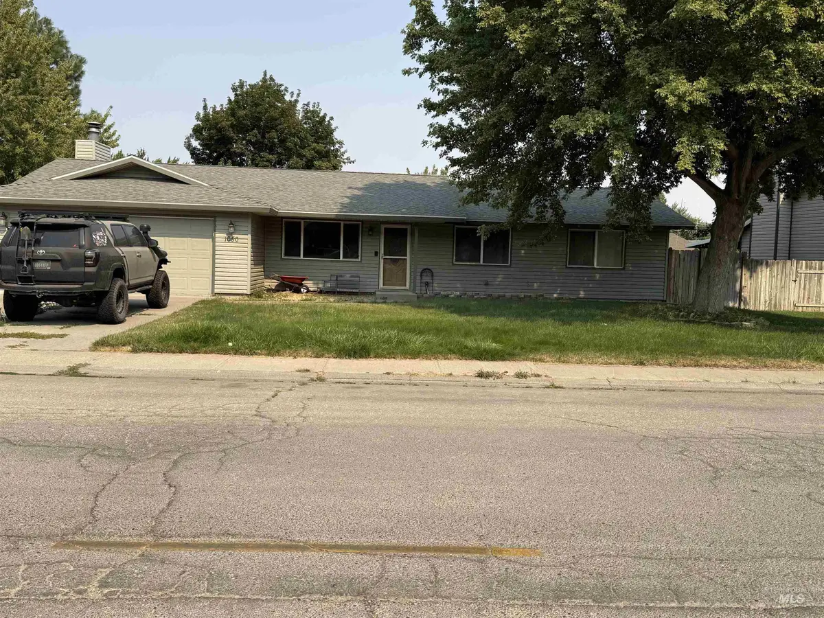 1050 S Haskett, Mountain Home, ID 83647 - #1