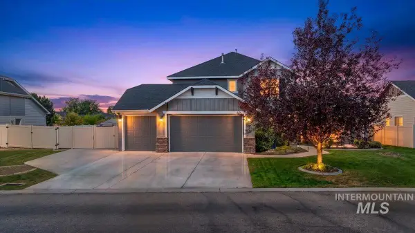 12562 S Carriage Hill Way, Nampa, ID 83686