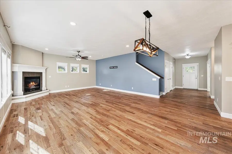 1210 W Cobblefield, Meridian, ID 83646 - #2