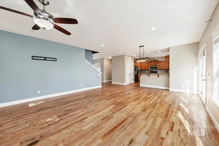 1210 W Cobblefield, Meridian, ID 83646 - #3