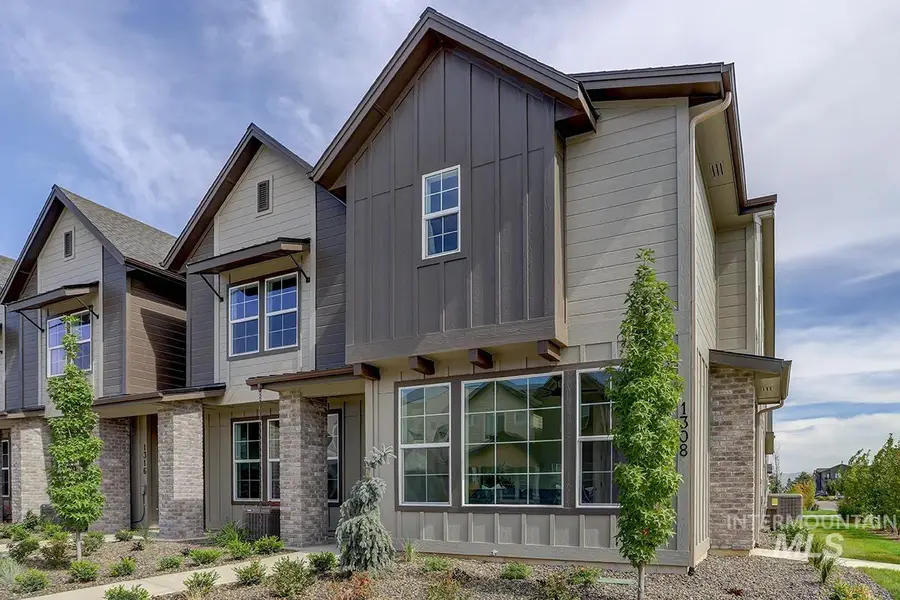 1366 and 1394 N Meadowglen Ave, Meridian, ID 83642 - #3