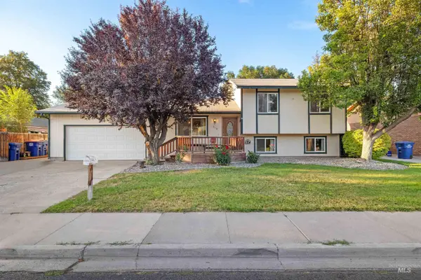 386 Crestview Dr, Twin Falls, ID 83301