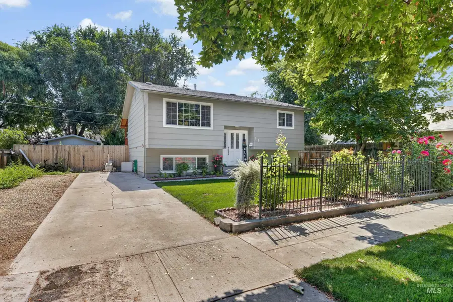 516 N Kimball Ave, Caldwell, ID 83605 - #2