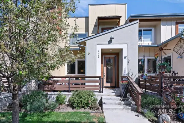 443 E Danika, Garden City, ID 83714