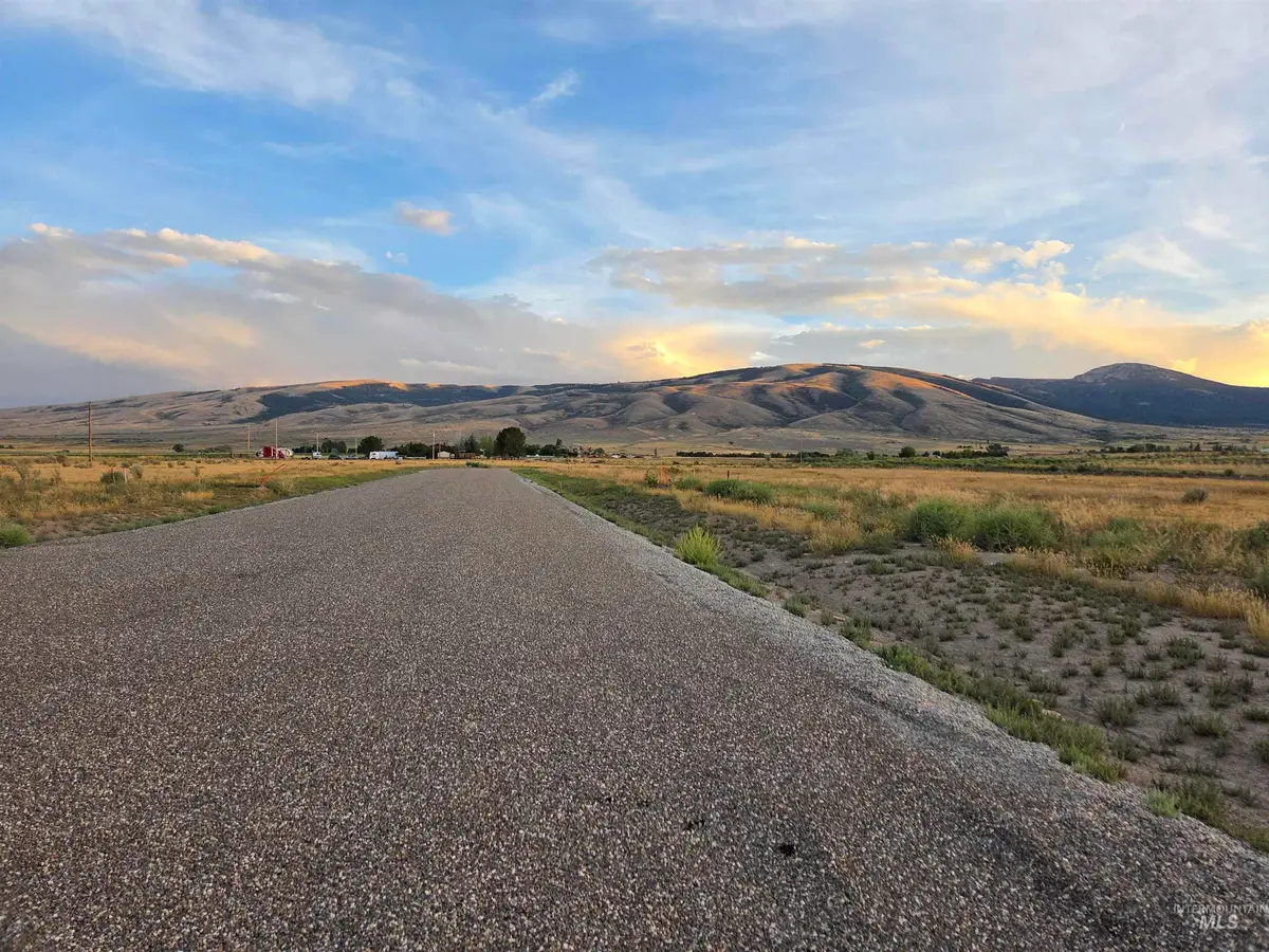 Lot 8, Block 2 Honey Locust, Albion, ID 83311 - #1
