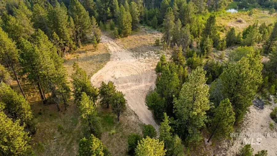 2XX Mineral Dr, Cascade, ID 83611 - #2