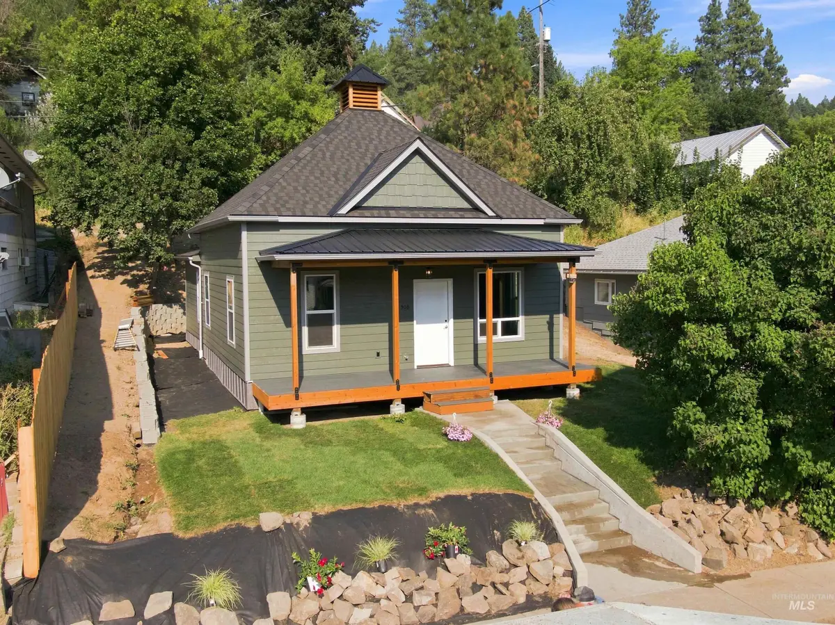 308 S Main Street, Troy, ID 83871 - #1