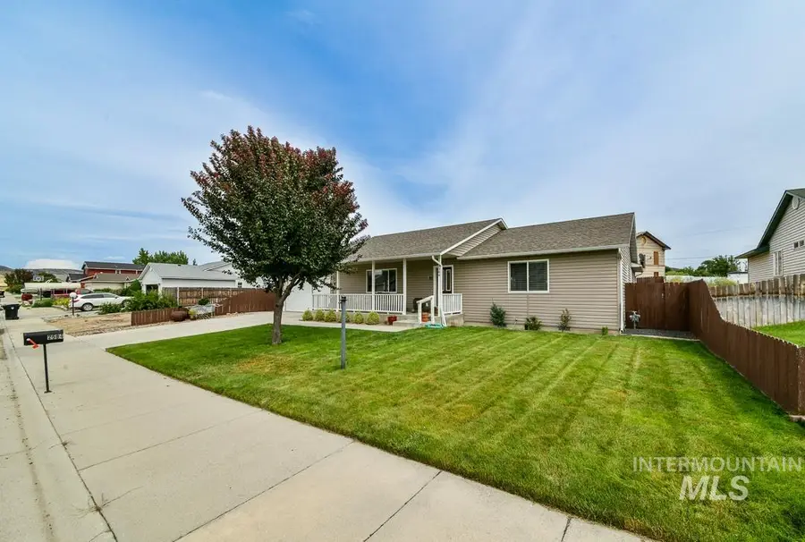 2584 W 8th St, Weiser, ID 83672 - #3
