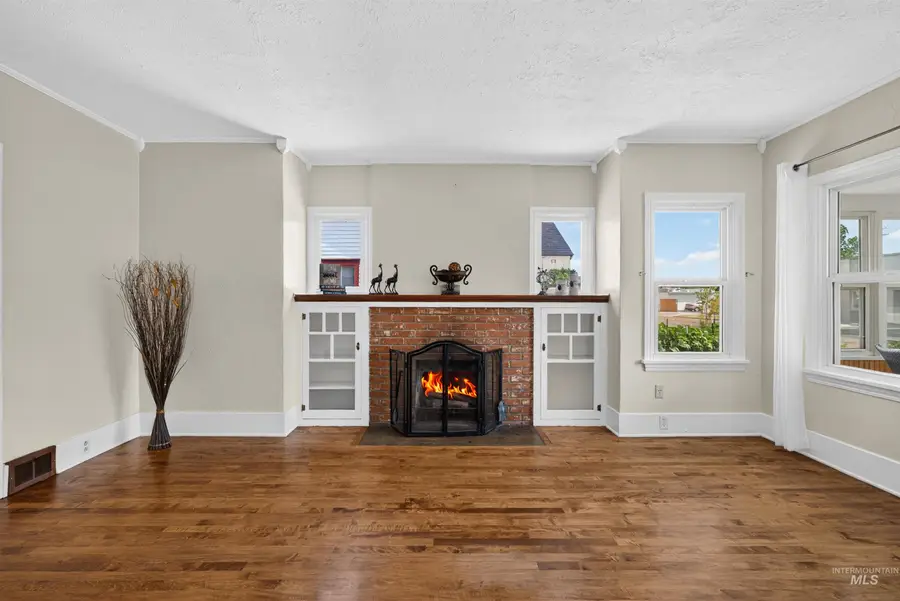 319 14th Ave S, Nampa, ID 83651 - #3
