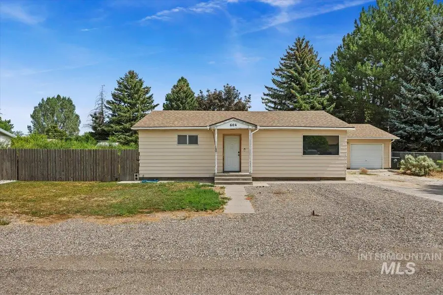 604 Birch Dr, Heyburn, ID 83336 - #2
