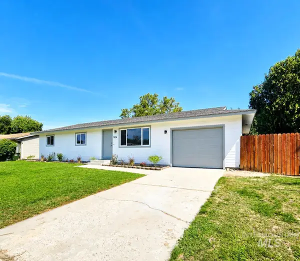 1104 NW 13 Th Ave, Meridian, ID 83642