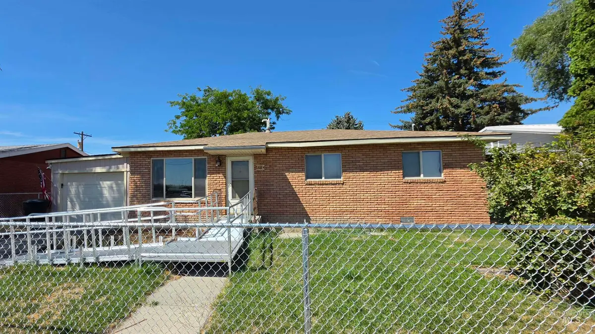 346 N Miller Ave, Burley, ID 83318 - #1