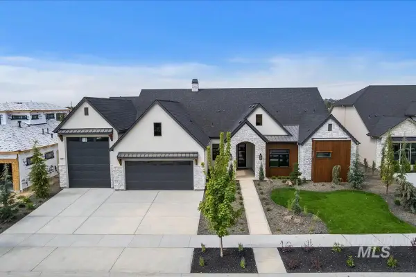 3641 N Bellrock Ave, Eagle, ID 83616