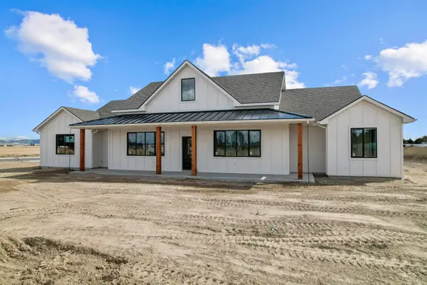 949 E Coventry Ln, Burley, ID 83318