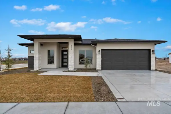 1297 Chena St, Middleton, ID 83644