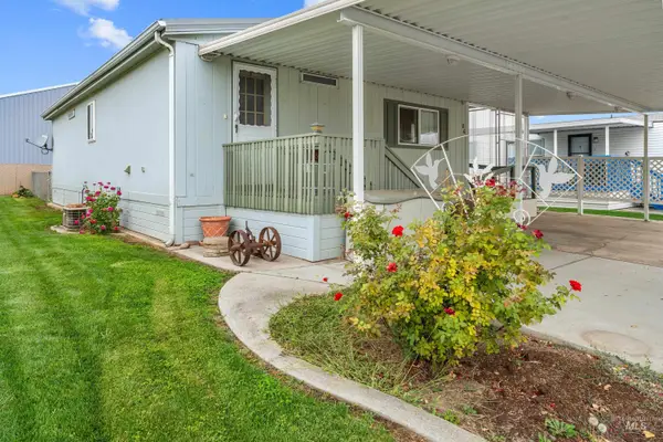 2115 6th Ave #86, Clarkston, WA 99403