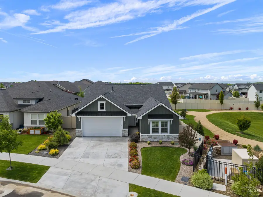 11557 W Soaring Hawk Street, Star, ID 83669 - #2