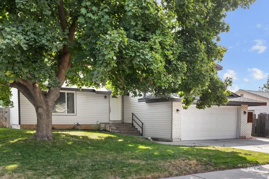 2240 NW 15th St, Meridian, ID 83646 - #2