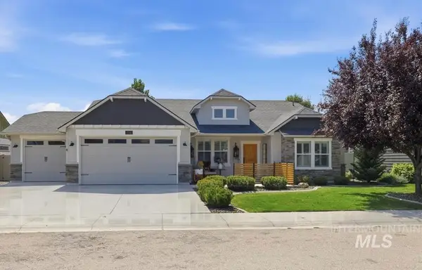 11341 W Mountain Iris St, Star, ID 83669