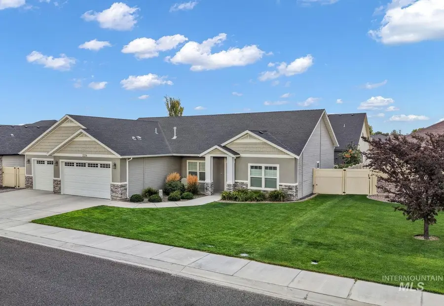 2226 Coolwater Street, Twin Falls, ID 83301 - #3