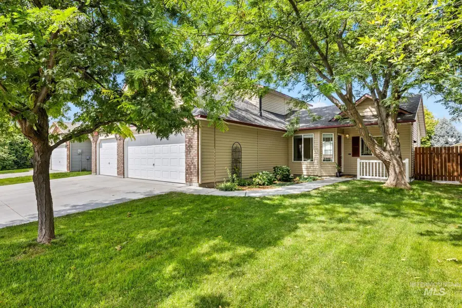 10570 Gossamer Ct, Nampa, ID 83687 - #2