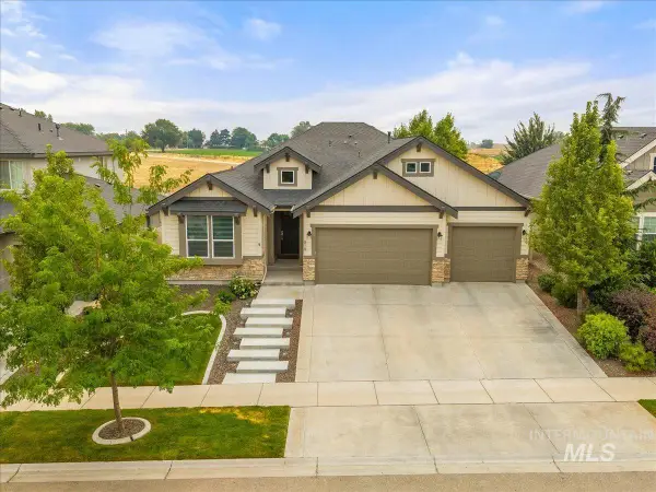 819 E Crest Ridge, Meridian, ID 83642