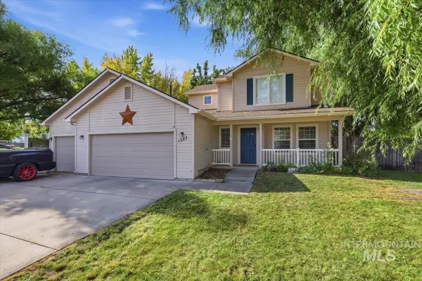1327 W Balboa St, Kuna, ID 83634