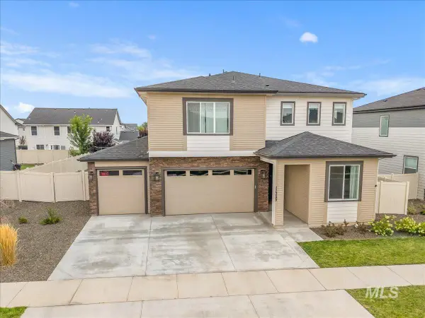 11355 W Soaring Hawk St, Star, ID 83669