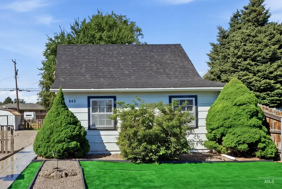645 N 4th E, Mountain Home, ID 83647 - #2