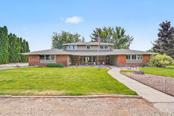 1703 Primrose Dr., Nampa, ID 83686