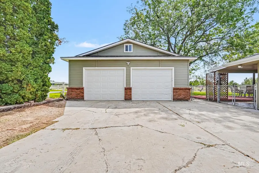 1703 Primrose Dr., Nampa, ID 83686 - #3