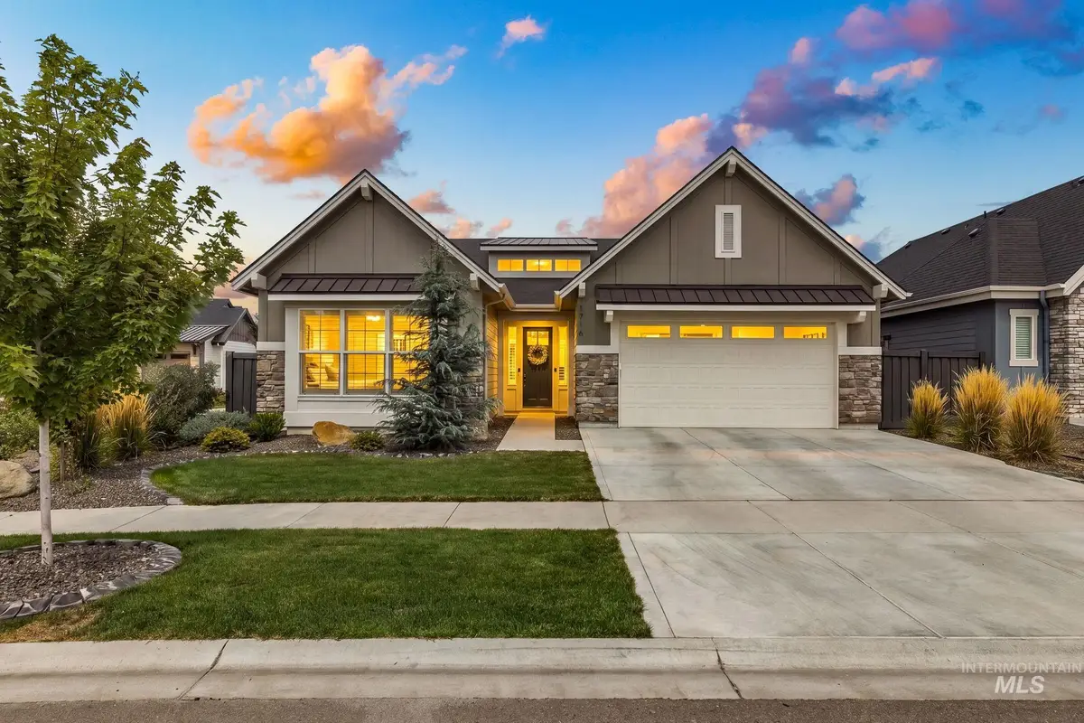 1716 E Adler Hof St, Meridian, ID 83642 - #1
