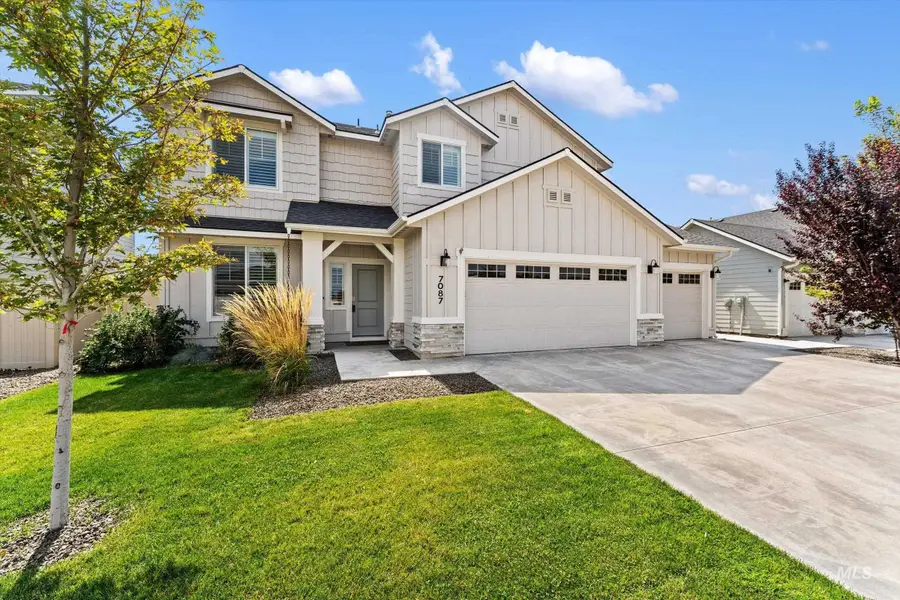 7087 W Plateau Creek St, Meridian, ID 83646 - #2