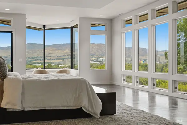 3505 W Crescent Rim Dr, Boise, ID 83706