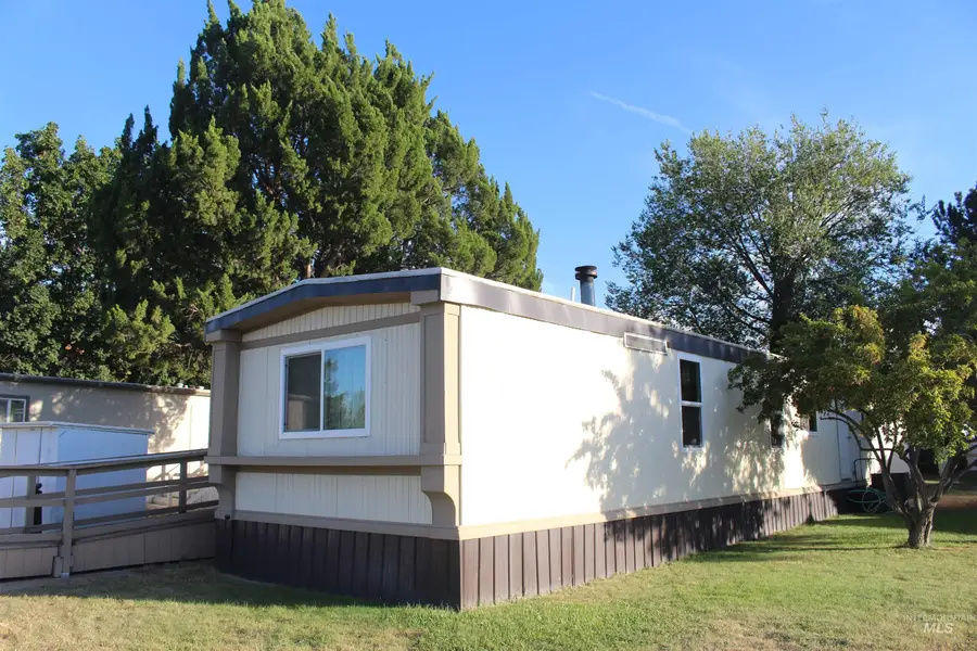 700 E Fairview Ave Trlr 168 #TRLR 168, Meridian, ID 83642 - #2