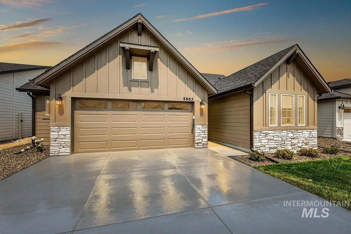 3682 E Cedarhurst Lane, Meridian, ID 83642 - #1