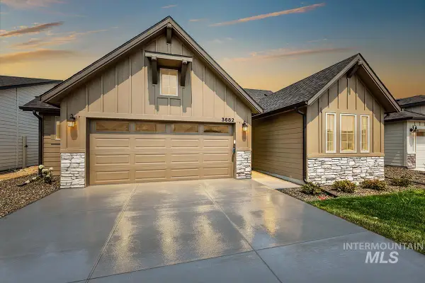 3682 E Cedarhurst Lane, Meridian, ID 83642