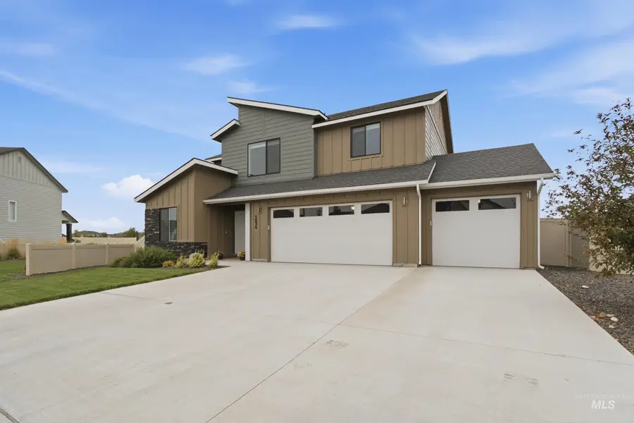 5834 W Aegean Dr, Meridian, ID 83646 - #2