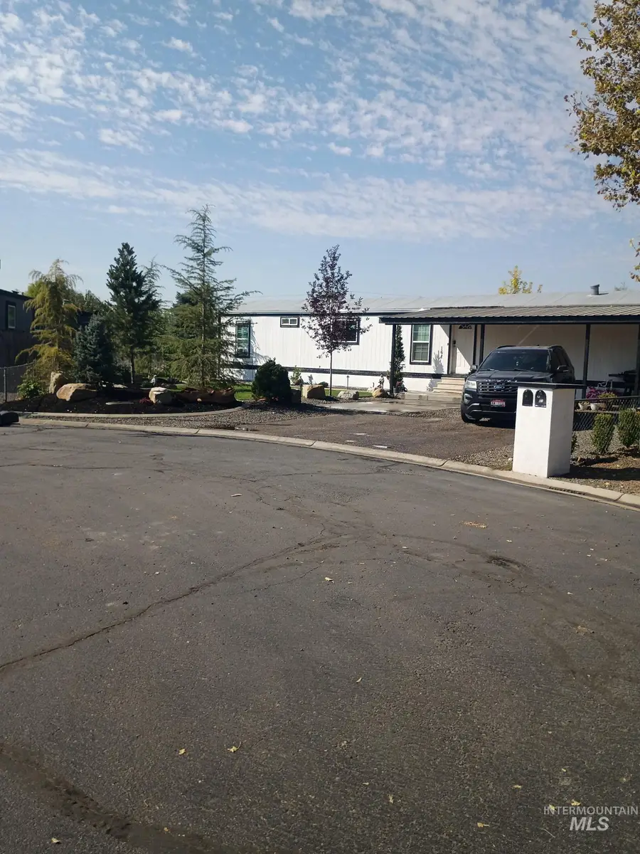 5015 E Ustick #161 (Bannock Dr.), Caldwell, ID 83605 - #3