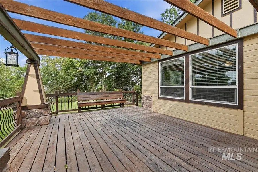 10294 W Prairie Rd, Boise, ID 83714 - #3