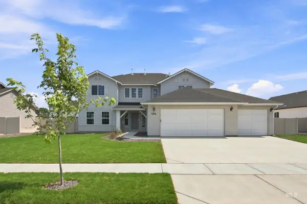 896 Thunderbolt Dr, Mountain Home, ID 83647