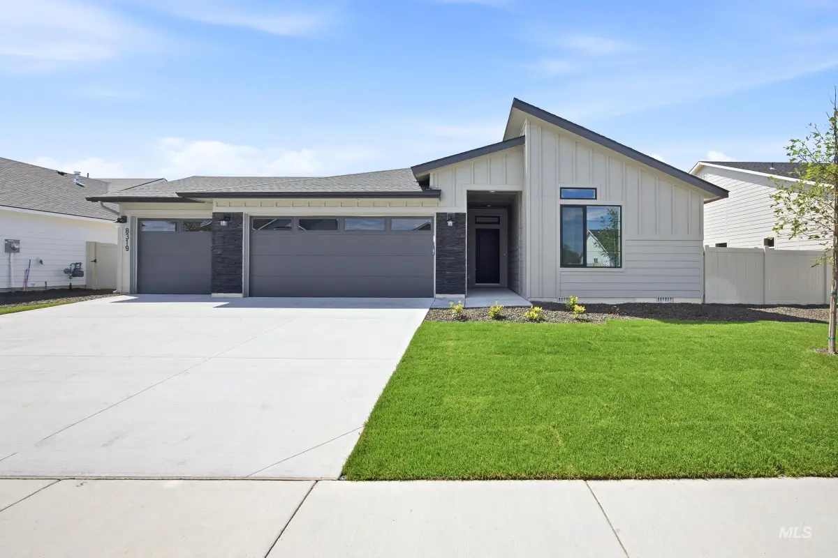 7319 W Newtown Dr, Eagle, ID 83616 - #1