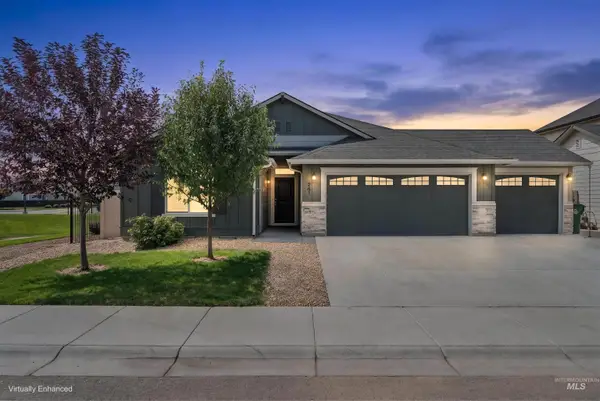 241 S Iceberg Lake Ave, Meridian, ID 83642