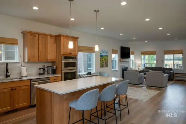 2468 Shenandoah Dr, Hailey, ID 83333