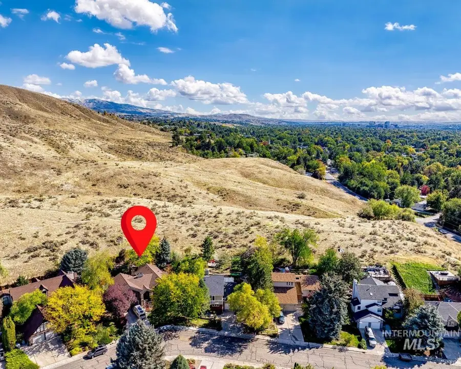 3688 N Stone Creek Way, Boise, ID 83703 - #2