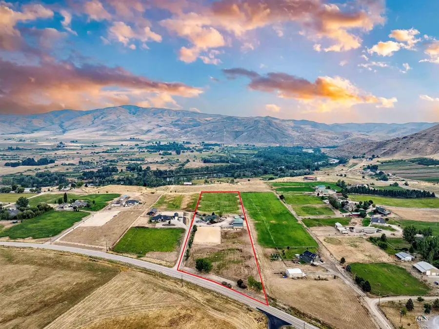 9225 N Highway 52, Horseshoe Bend, ID 83629 - #2
