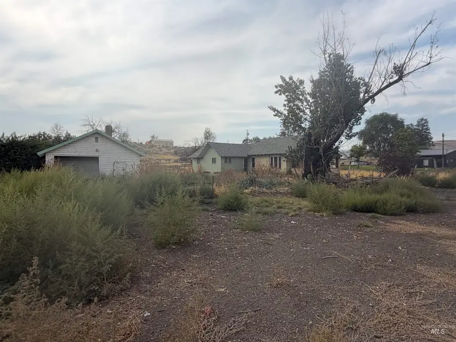 5611 Willis St, Brogan, OR 97903 - #2